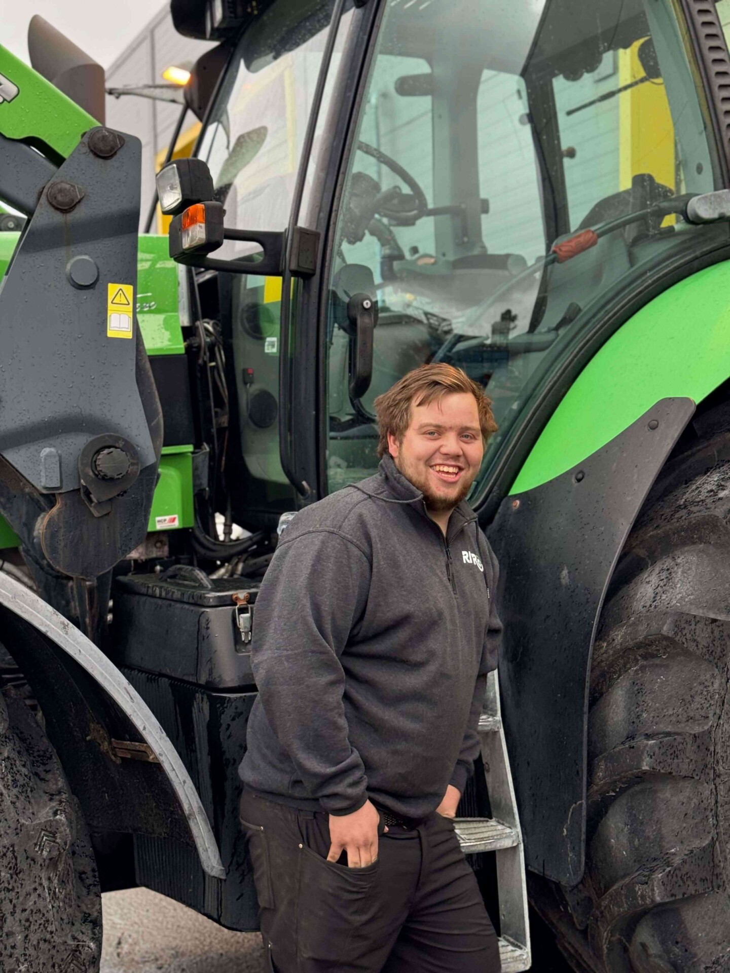 Gratulerer til Vår Nyeste Fagmann – Lasse Bredesen!