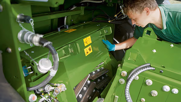 krone-big-x-680-1180-tabs-12