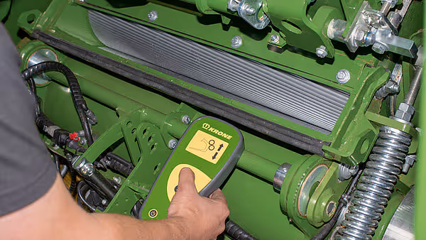 krone-big-x-680-1180-tabs-42