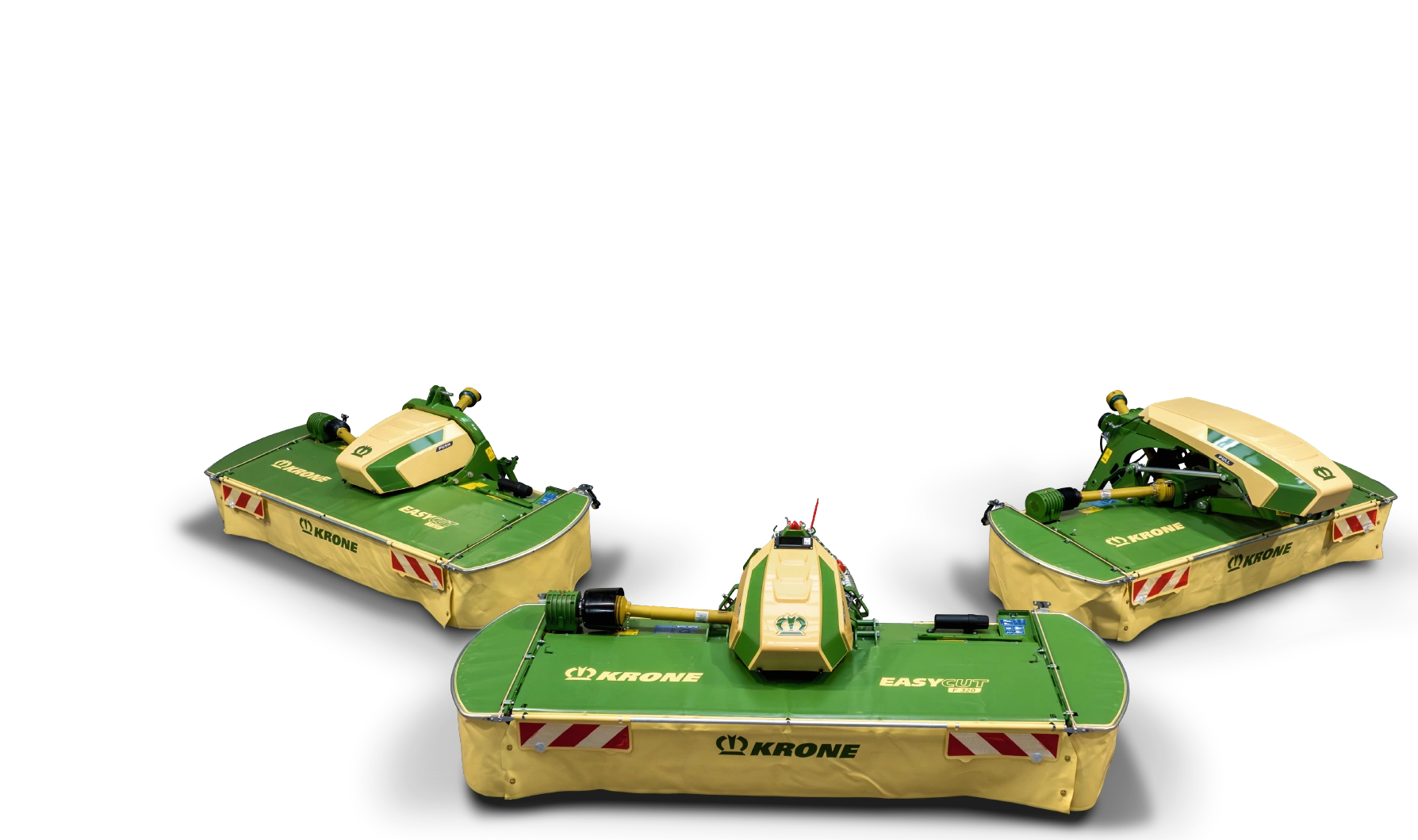 KRONE EasyCut F frontslåmaskin med tre separate slåenheter i gul og grønn farge. Maskinen er utstyrt med hydrauliske armer for optimal terrengfølging.
