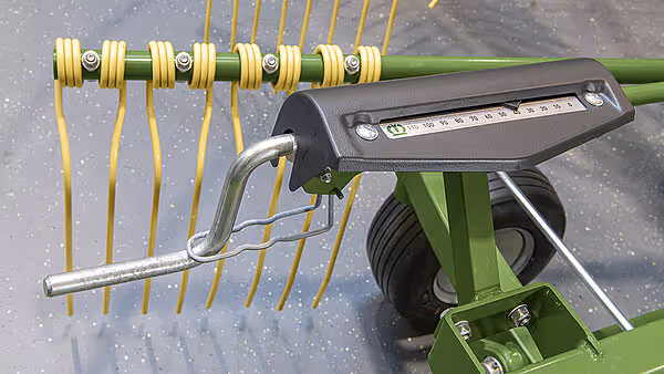 krone-swadrotc-tabs-40