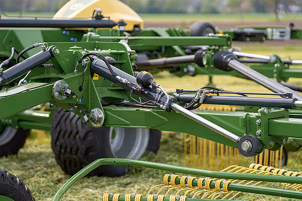 krone-swadrotc-tabs-92