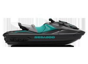 Studiobilde av en Sea-Doo GTR sett fra siden.